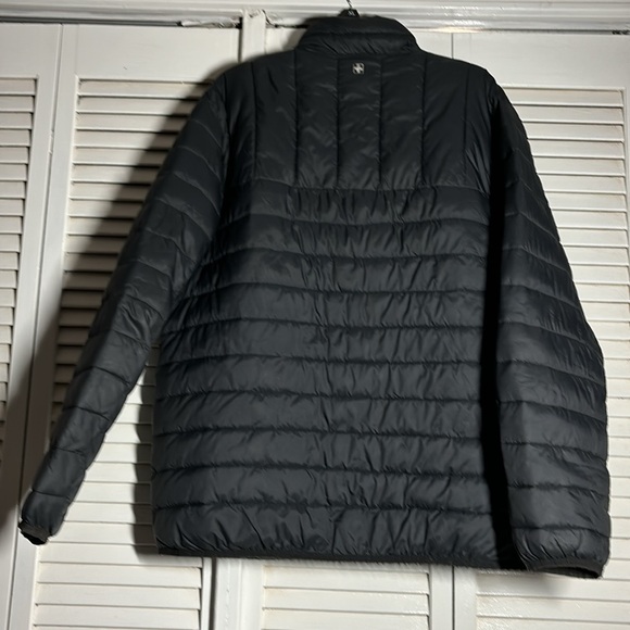 Puffer Jacket - Picture 4 of 7